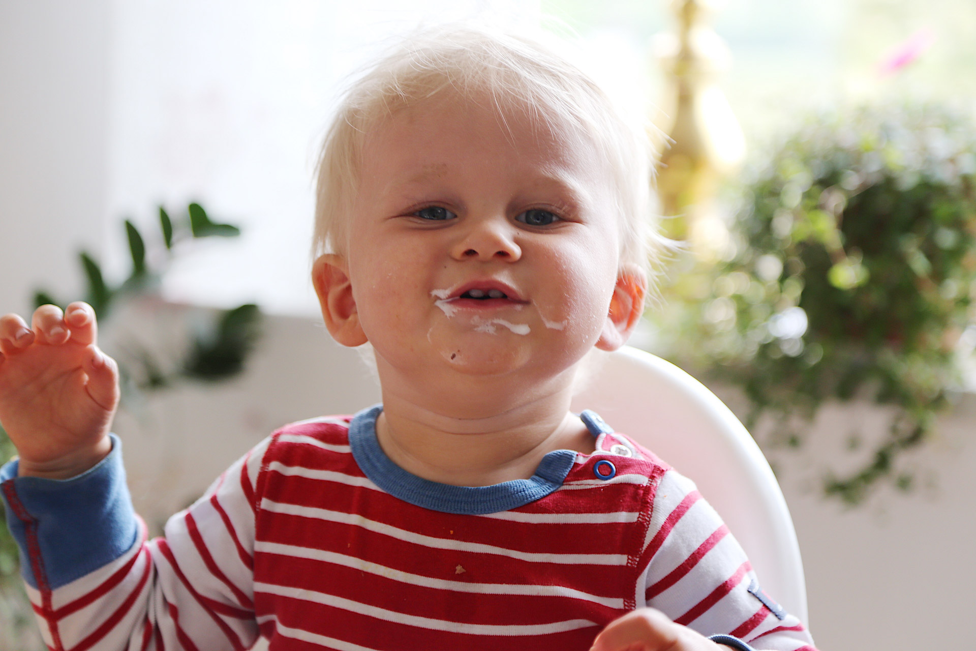 kid-being-a-kid-eating-ice-cream-DLXWPLS